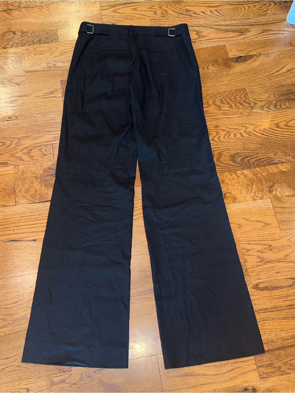 Vince. Linen/Cotton/Stretch Blend Straight Leg Trouser. Black. Size 2. - Picture 3 of 11